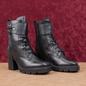 Vintage Foundry Women Elizabeth Black Leather Strap Block Heel Combat Boots 8.5